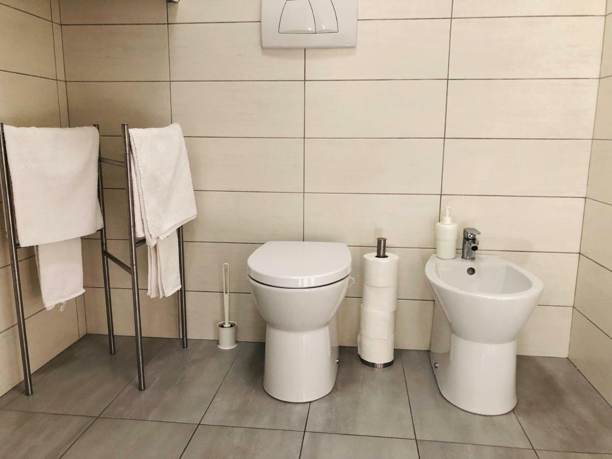 La Dolce With Free Private Parking Apartment *
